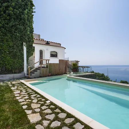 ホテル マジア ポジターノ